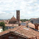 Grand Universe Lucca, Autograph Collection Lucca