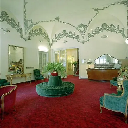 Grand Universe Lucca, Autograph Collection מלון 4*