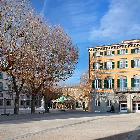 Grand Universe Lucca, Autograph Collection Lucques