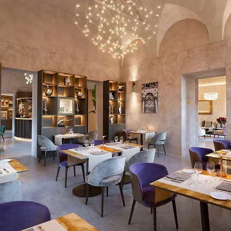 Grand Universe Lucca, Autograph Collection 4* Lucca