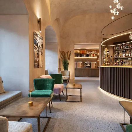 Szálloda Grand Universe Lucca, Autograph Collection 4*