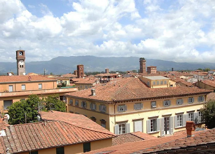 Hotel Grand Universe Lucca, Autograph Collection 4*